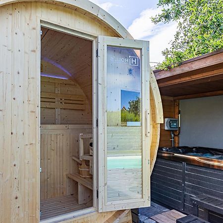 Gites Spa Strasbourg - Studio Romantique, Jacuzzi, Sauna, Terrasse Privee Furdenheim Bagian luar foto